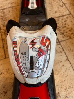 Lyže, lyžařské boty - 2