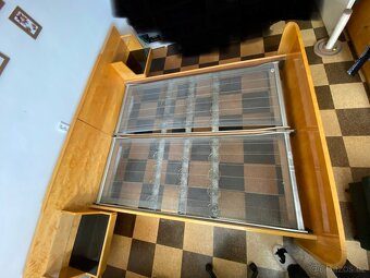 Postel s nočními stolky - 2