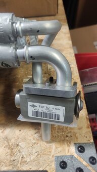 Radiator topení - 2