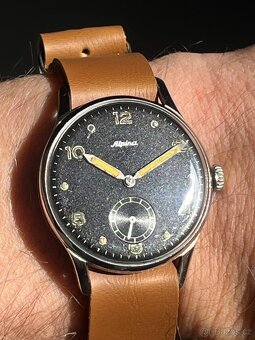 Vojenske hodinky Alpina / top cerny ciselnik 🤩 - 2