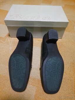 Černé střevíce Baťa, velikost 38, nové - 2