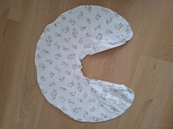 IKEA kojící polštář - 2