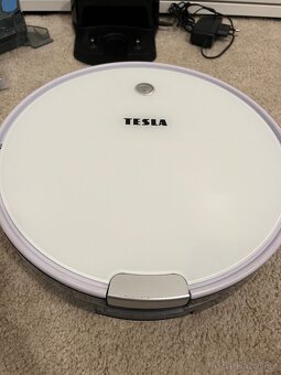 Robotický vysavač Tesla T60 - 2