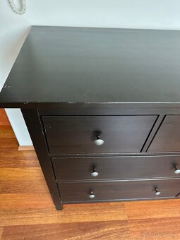 komoda IKEA Hemnes černo hnědá - 2