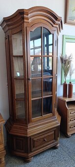 Rustikální vitrína, masív, Nábytek s příběhem - 2
