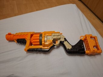 Nerf velký revolver + 3 náboje - 2