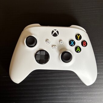 Xbox Series S + NOVÝ Ovladač - 2