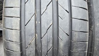Letní pneu 235/45/20 Hankook - 2