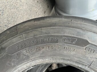 MICHELIN 235/75r17.5 235 75 17.5 143/141 - 2