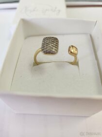 Zlatý prsten se zirkony - 2