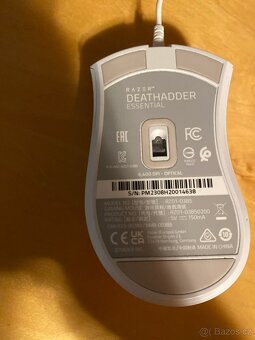 Herní myška razer deathadder essential bílá - 2