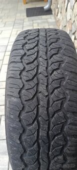 245/65 R17  7 mm hloubka dezénu - 2
