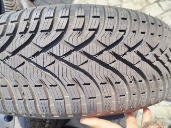 185/65/15 zimni pneu BF GOODRICH 185/65 R15 - 2