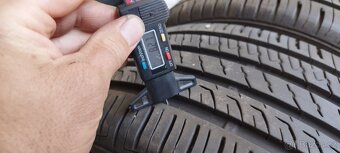 Prodám 2 letní pneumatiky 225/45 R17 - 2