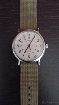 Prodám hodinky TIMEX T2N651 Weekender 38mm - 2