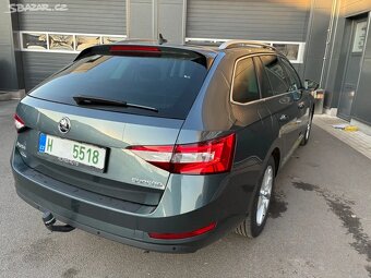 ŠKODA SUPERB COMBI 2019 2.0 TDI DSG - 2