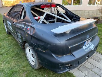 Hyundai Coupe 1.6 benzín - 2
