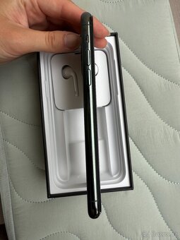 Iphone 11 pro 256gb (noční zelená) - 2