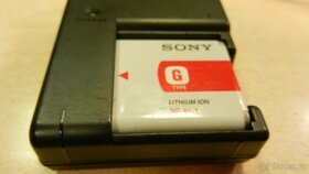 Orig. nabíječka Sony BC-CSGB + aku Sony NP-BG1 orig. - 2