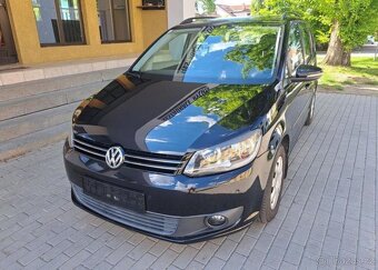 Volkswagen Touran 1,6 Comfortline nafta manuál 77 kw - 2