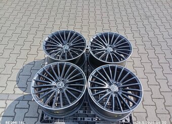 Mercedes GLC 63 AMG 21’ dvojrozmer - 2