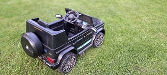 Dětské elektrické autíčko - 2