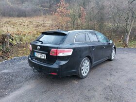 Toyota Avensis 2,2 dcat 135kw - 2