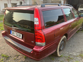 Volvo V70 D5 - 2