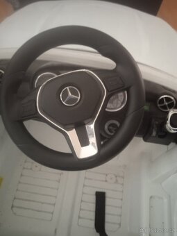 Elektrické Auto - 2