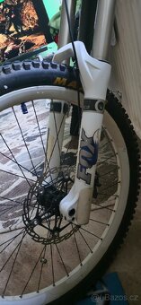 kolo santacruz v10 - 2