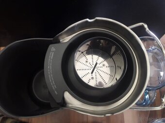 Odšťavňovač Breville Professional 800 Collection - 2