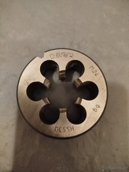 Zavitové očka zn- NAREX - 2