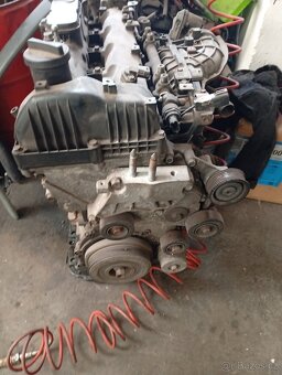 Prodám motor Hyundai Santa Fe 2.2crdi - 2