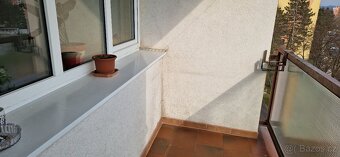 Družstevní podíl–byt 3+1 s balkonem, Chodov u Karlových Var - 2