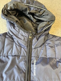 Zimní prošívana bunda Calvin Klein Jeans vel. uni S - 2