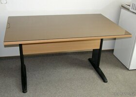 Kancelářský stůl HOBIS - 2