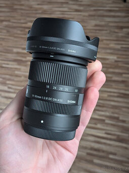 Sigma 18-50mm f2.8 - Fujifilm X + NiSi polarizační filtr - 2