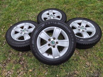 Kompletní zimní ALU kola Škoda PYXIS - 205/60 R15 - 5x112 - 2