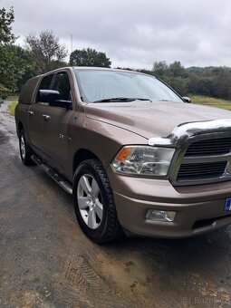 Prodám Dodge RAM 1500 HEMI 5,7 4x4 DPH - 2