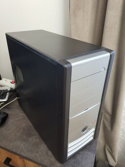 Spolehlivý PC s Windows 11 Pro - 2