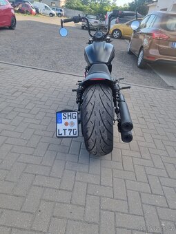 Indian Scout bobber Rogue - 2