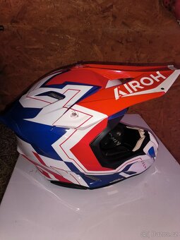 Přilba AIROH - 2