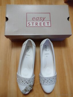 Lodičky vel. 40 - nové - 2