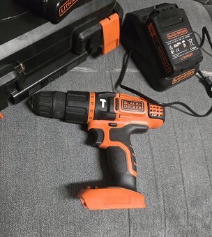 Dvourychlostní aku vrtačka Black&Decker - 2
