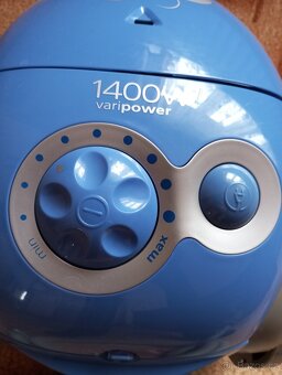 Vysavač 1400 W - 2