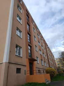 Prodej bytu 2+1, 54m2, OV, Kadaň, ul. Chomutovská - 2