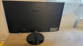 Samsung S24F350FHU - 2