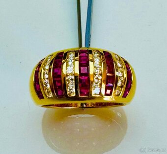 8K PRSTEN S PŘÍRODNÍMI RUBÍNY A DIAMANTY - BRILIANTY - 2,10c - 2