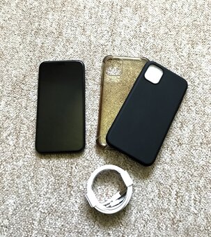 Apple Iphone 11 64GB krásný černý ✅ bat: 100% - SUPER STAV - 2