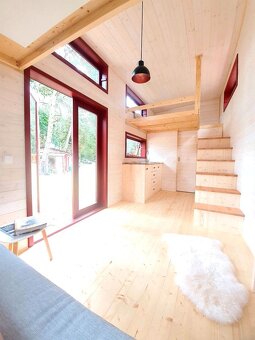 Luxusní tiny house z přírod. materiálů, design mobilní dům - 2